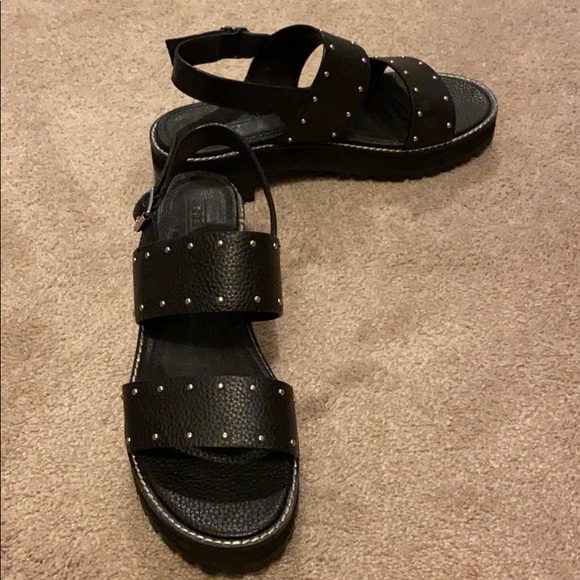 Studded sandals - Picture 2 of 2